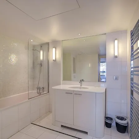 Carlton Riviera Апартаменты *