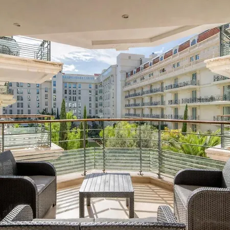 Carlton Riviera Appartamento *