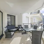Carlton Riviera アパート カンヌ