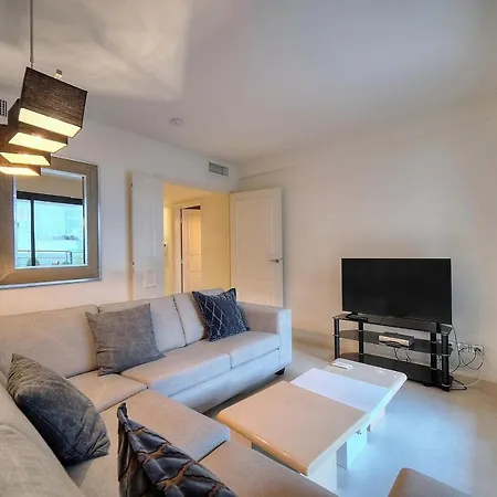 公寓 Carlton Riviera *