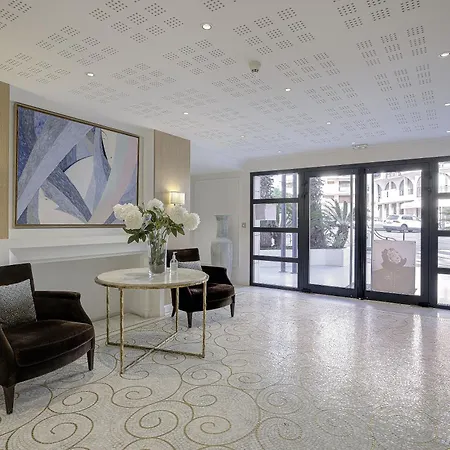 Apartment Carlton Riviera *