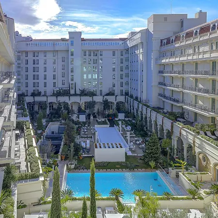 Carlton Riviera 戛纳