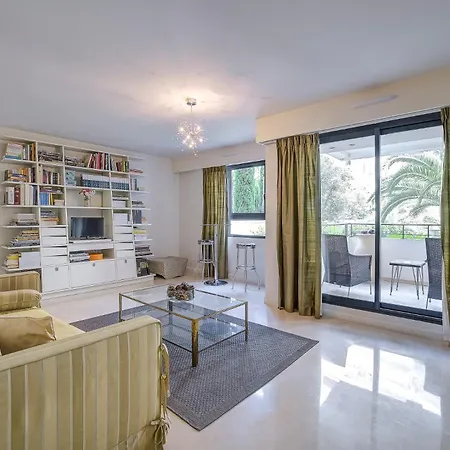 公寓 Carlton Riviera *